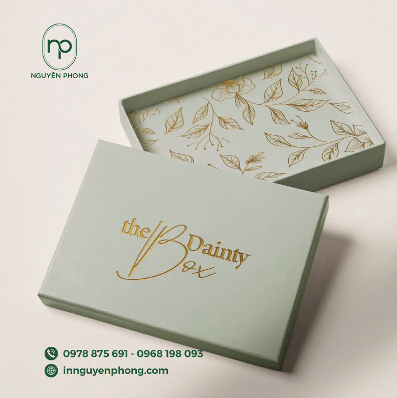 Mẫu hộp đựng quần áo